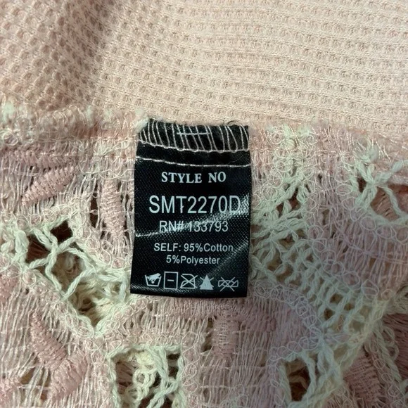 POL Crochet Lace Button Front Top Pink Boho Cottagecore Sheer Collared Medium - Picture 7 of 7